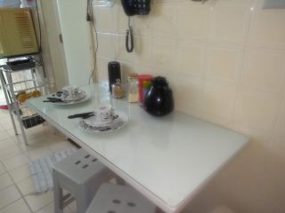 Apartamento Reformado 3/4, e 1 Suíte no Bairro Suíssa.