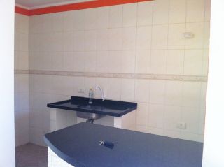 Oportunidade -  Vende-se Residencial com 3 Casas duplex a 800m da praia.