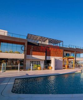Apartamento com frente mar na Aruana