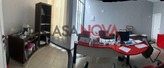 Prédio com sala comercial no Bairro São José