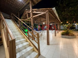 Casa Para Alugar 5 suítes no bairro Aruana em Aracaju