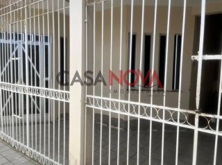 Casa com 3/4 no Orlando Dantas