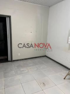 Casa com 3/4 no Orlando Dantas