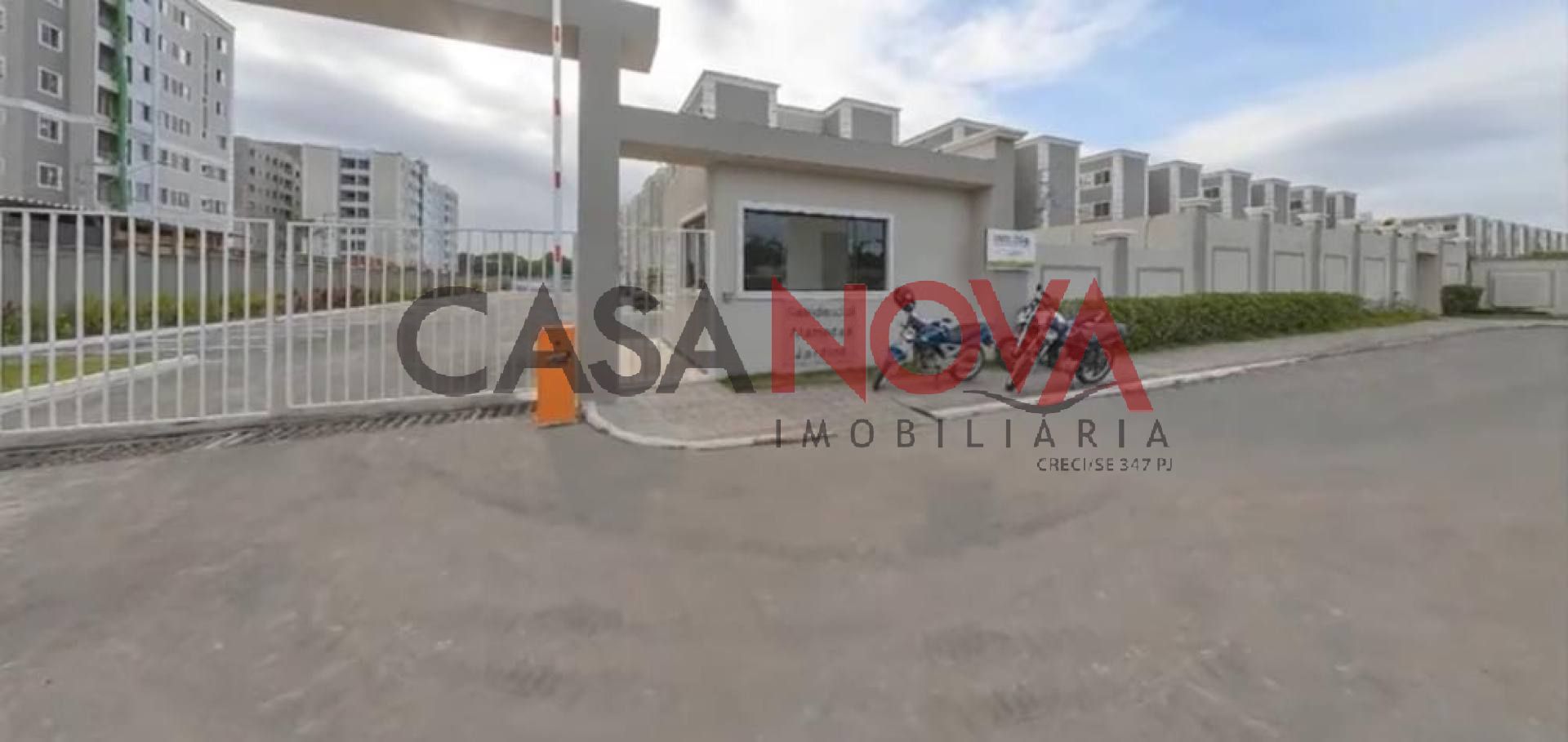 Apartamento com 2/4 no Inácio Barbosa