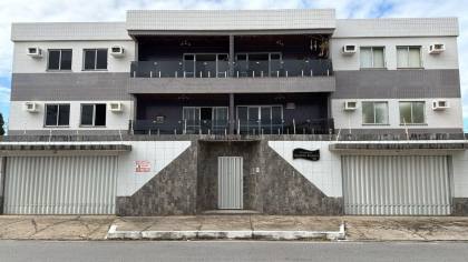 Prédio Residencial com 4 Apartamentos – Excelente Estrutura e Privacidade