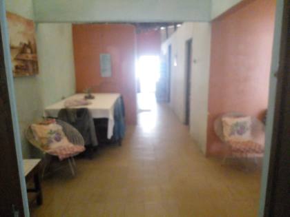 Casa com 3/4 na Coroa do Meio