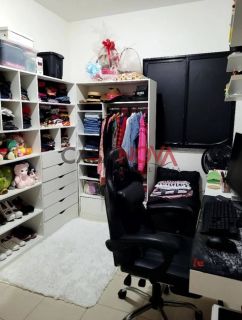 Apartamento em ótima localização com 2/4 na Aruana