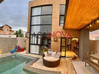 Casa duplex com piscina em Condomínio fechado no Mosqueiro com 4/4 suítes