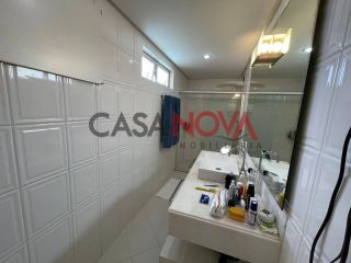 Apto em ótima localização na 13 de Julho, com 2/4