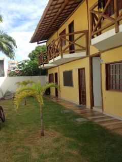 Residencial com 5 Casa a Venda a 500 metros da Orla de Atalaia.