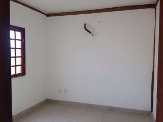 Residencial com 5 Casa a Venda a 500 metros da Orla de Atalaia.