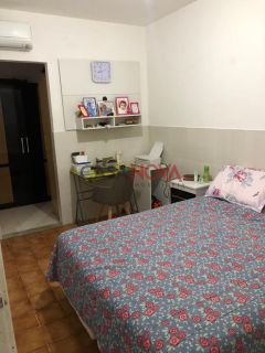 Casa em ótima localização com 4/4 no Bairro-Jabotiana