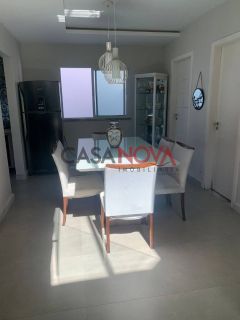 Casa duplex com 3 suítes na Aruana