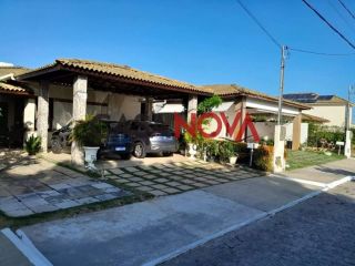 Casa em Condomínio fechado na Aruana com 3/4, sendo 1 suíte