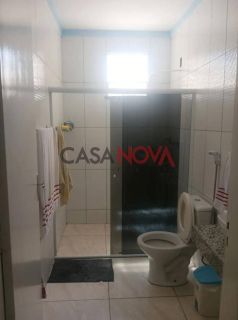 Casa com 2/4 na Aruana, próximo ao Shopping