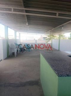 Casa com 2/4 na Aruana, próximo ao Shopping
