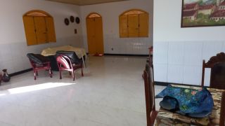 EXCELENTE CASA COM PISCINA NO MOSQUEIRO 