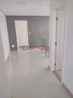 Casa em Condomínio Fechado