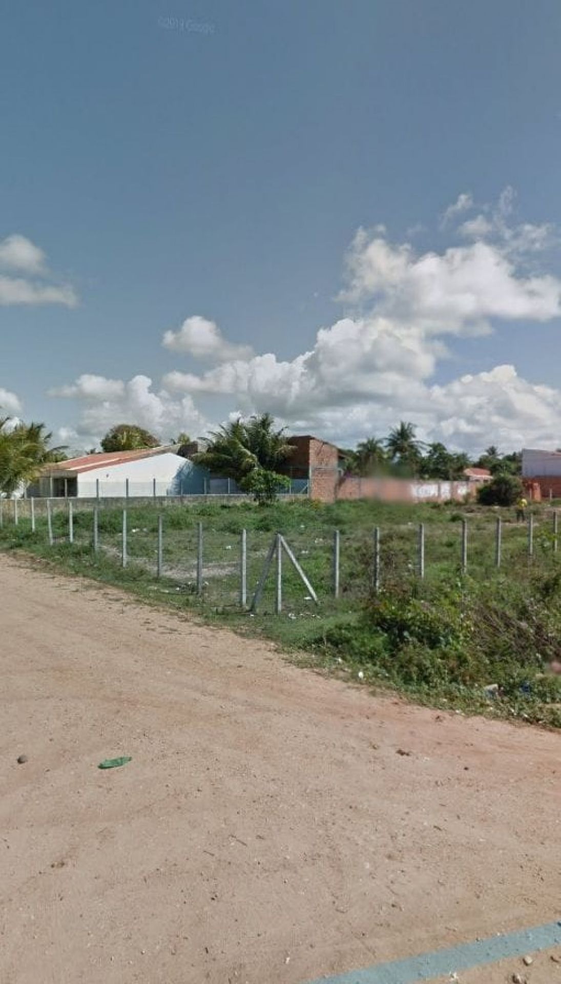 Terreno no Mosqueiro escriturado, medindo 10 x 25