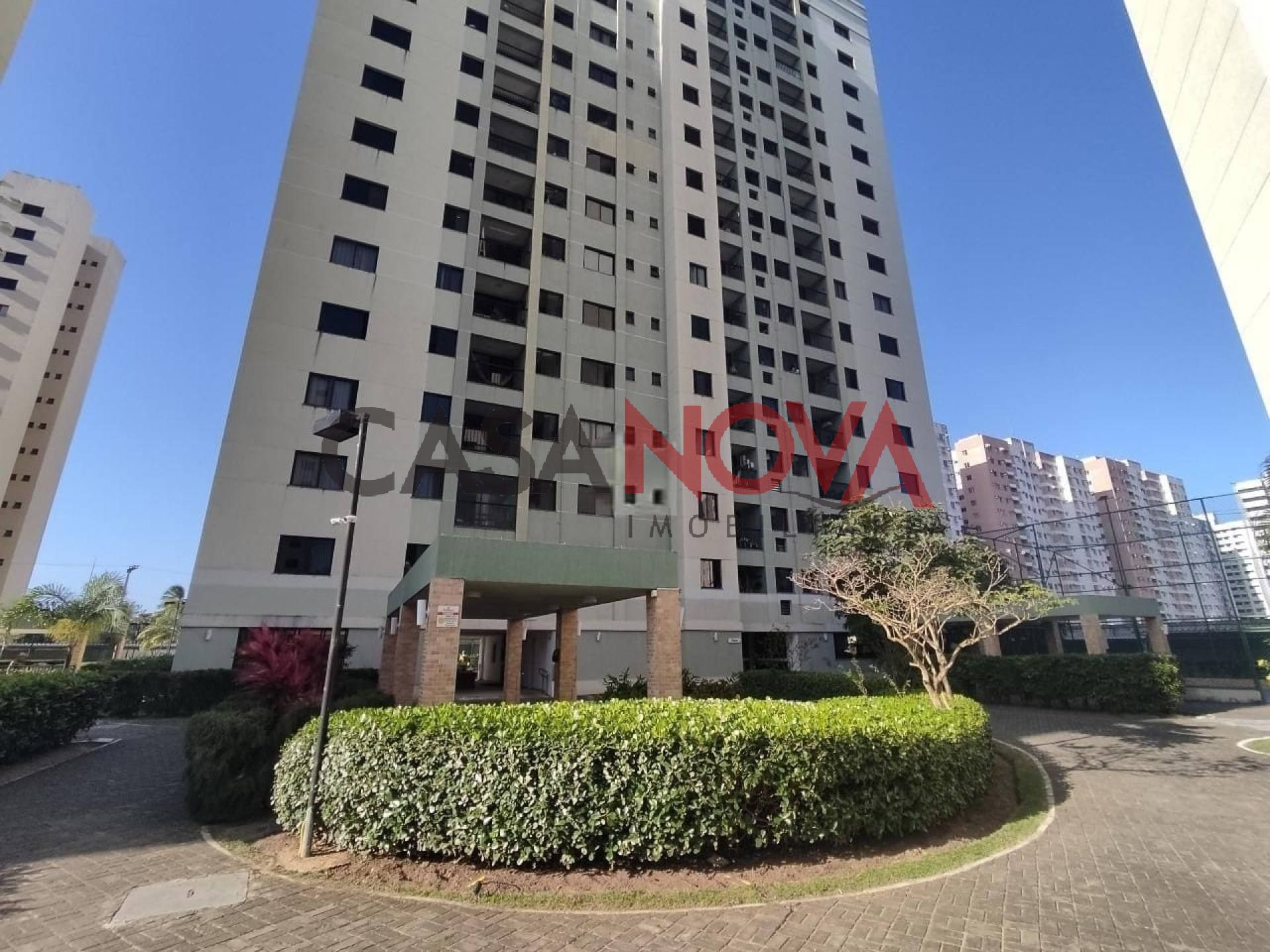 Apartamento reformado, com 2/4 no Bairro Luzia