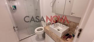 Apartamento reformado, com 2/4 no Bairro Luzia