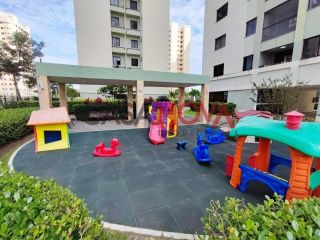 Apartamento reformado, com 2/4 no Bairro Luzia