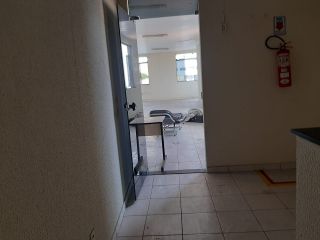 PRÉDIO COM 3 PAVIMENTOS NO CENTRO