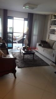 Apartamento 4/4 em frente ao Shopping Jardins