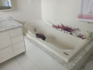 VENDO MANSÃO  BAIRRO 13 JULHO