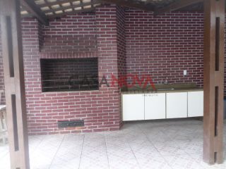 Apartamento em ótima localização na 13 de Julho
