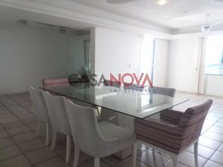 Apartamento em ótima localização na 13 de Julho