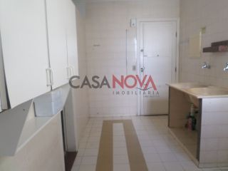 Apartamento em ótima localização na 13 de Julho