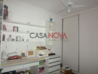 Apartamento em ótima localização na 13 de Julho