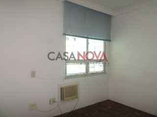 Apartamento em ótima localização na 13 de Julho