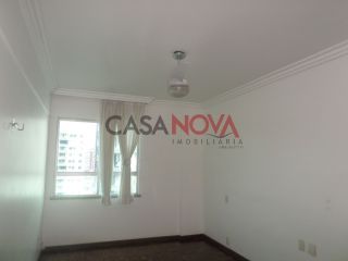 Apartamento em ótima localização na 13 de Julho