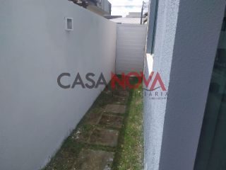 CASA A VENDA COM 3 SUITES COM CLOSET EM CONDOMINIO FECHADO NA ARUANA
