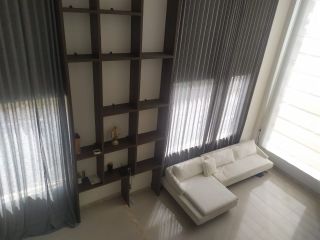 CASA A VENDA COM 3 SUITES COM CLOSET EM CONDOMINIO FECHADO NA ARUANA