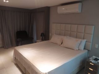 CASA A VENDA COM 3 SUITES COM CLOSET EM CONDOMINIO FECHADO NA ARUANA