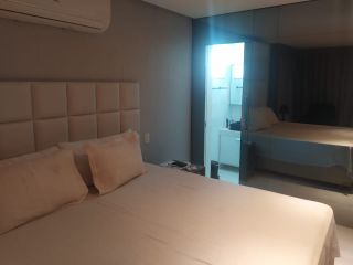 CASA A VENDA COM 3 SUITES COM CLOSET EM CONDOMINIO FECHADO NA ARUANA
