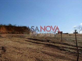 Terreno com 19 tarefas em São Cristovão