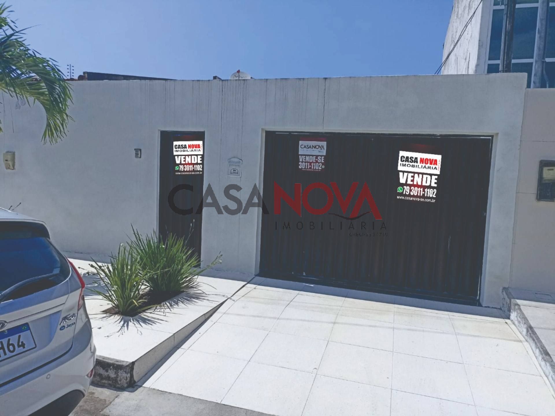 CASA  NO BAIRRO JABOTIANA COM 4/4