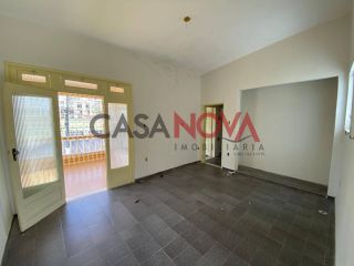 CASA DE ESQUINA À VENDA NO PEREIRA LOBO - EXCELENTE OPORTUNIDADE COMERCIAL