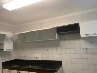 Apartamento na 13 de Julho com 4/4, sendo 1 suíte
