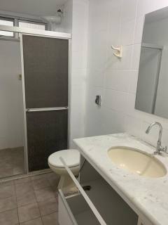 Apartamento na 13 de Julho com 4/4, sendo 1 suíte