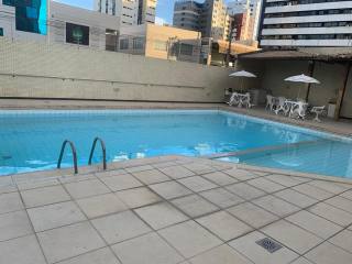 Apartamento na 13 de Julho com 4/4, sendo 1 suíte