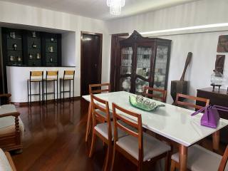 Apartamento na 13 de Julho com 4/4, sendo 1 suíte