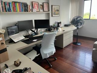 Apartamento na 13 de Julho com 4/4, sendo 1 suíte