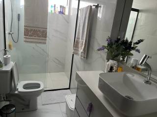 Apartamento na 13 de Julho com 4/4, sendo 1 suíte