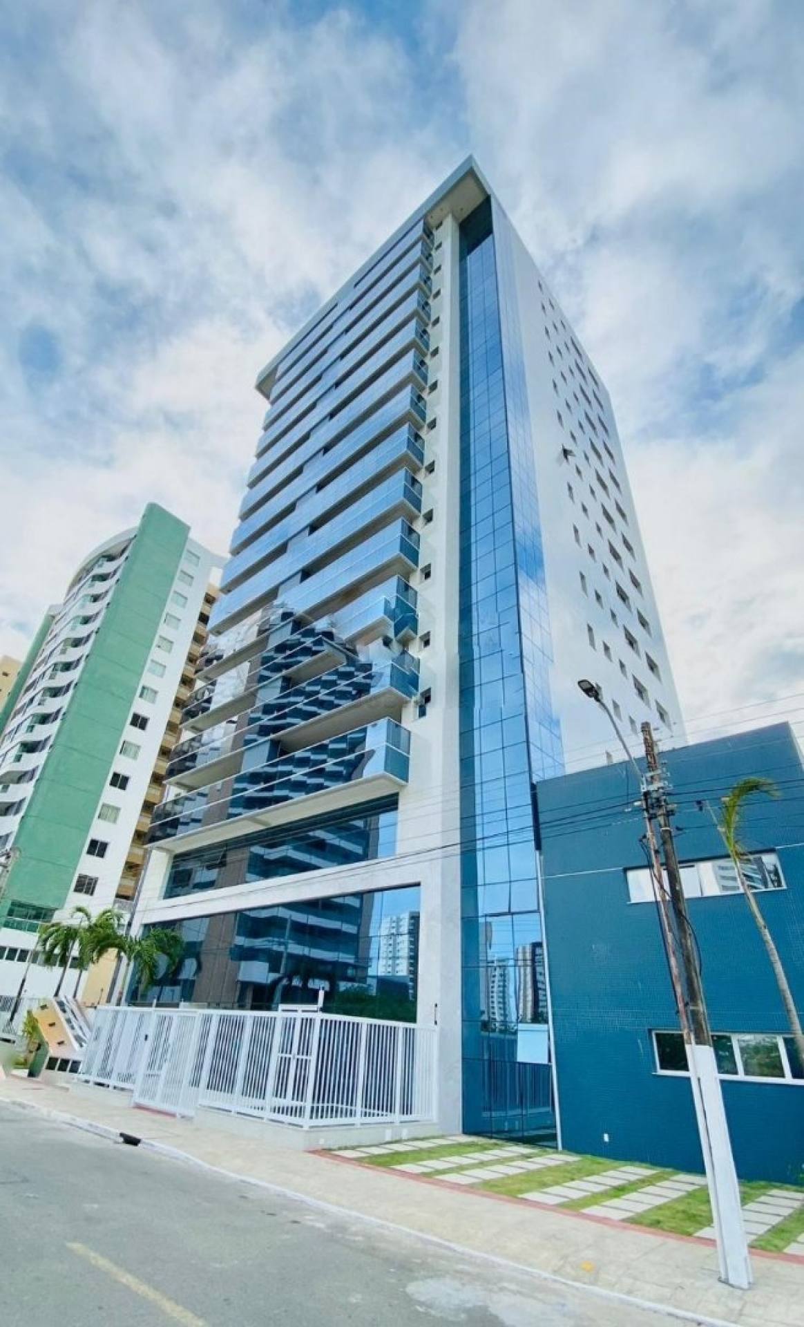 Apartamento com 4 suítes no Jardim Europa