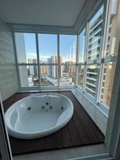 Apartamento com 4 suítes no Jardim Europa